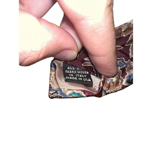 Christian Dior Red & Blue Paisley Handmade Silk Neck Tie - Picture 5 of 5